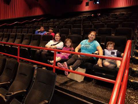 Jobs in Bow Tie Cinemas Movieland 6 - reviews