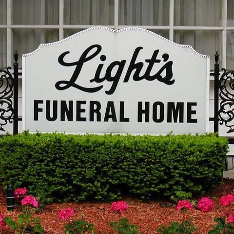 Jobs in Light's Funeral Home - reviews
